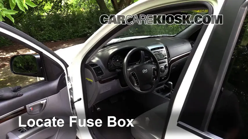 2011 Hyundai Santa Fe GLS 2.4L 4 Cyl. Fuse (Interior)